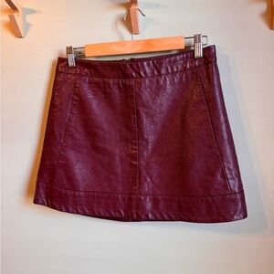 Jolt faux leather burgundy skirt